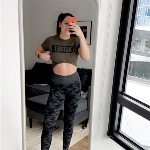 gymshark original camo leggings - Picture 2 of 3